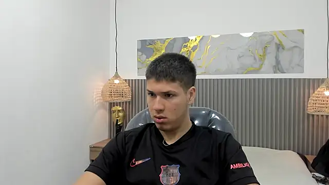 AlessandroFranco online show from 8, 4, 2026