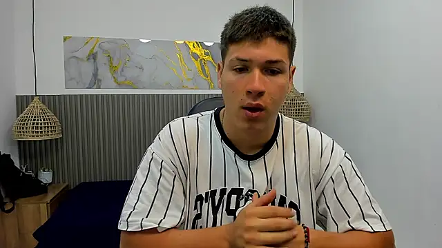 Snapshot of AlessandroFranco chatting on 21, 7, 2026 AlessandroFranco online show from 21, 7, 2026