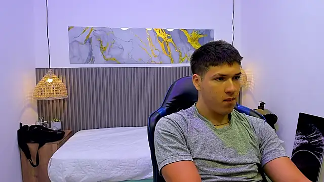 Snapshot of AlessandroFranco chatting on 22, 7, 2026 AlessandroFranco online show from 22, 7, 2026