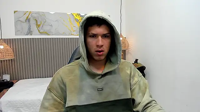 Snapshot of AlessandroFranco chatting on 24, 7, 2026 AlessandroFranco online show from 24, 7, 2026