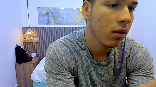 Snapshot of AlessandroFranco chatting on 29, 7, 2026 AlessandroFranco online show from 29, 7, 2026