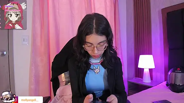 Molly A online show from 1, 4, 2026