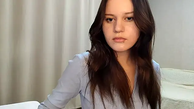 Snapshot of CecileSpeights chatting on 14, 3, 2026 CecileSpeights online show from 14, 3, 2026