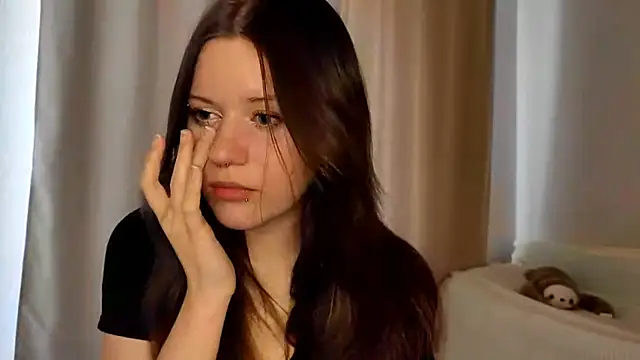 Snapshot of CecileSpeights chatting on 15, 3, 2026 CecileSpeights online show from 15, 3, 2026