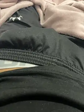 LeiAaron9810 online show from 11, 3, 2026