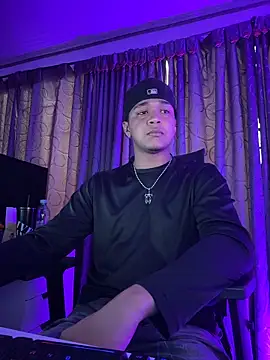 Snapshot of deaross_ chatting on 16, 3, 2026 deaross online show from 16, 3, 2026