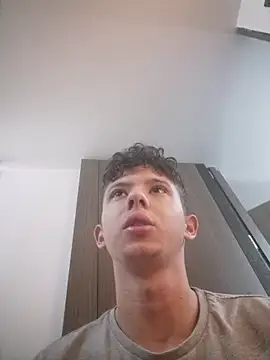 Daniel Roy online show from 4, 4, 2026