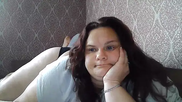 Snapshot of DollyGersonn chatting on 5, 7, 2026 DollyGersonn online show from 5, 7, 2026