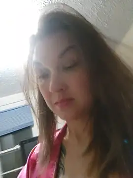 NicolePearl online show from 22, 4, 2026