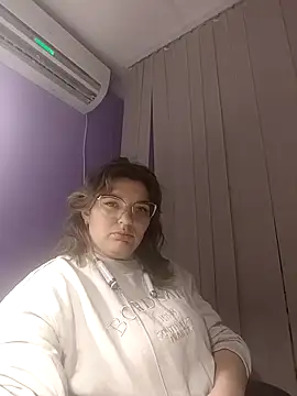 Angelika l online show from 13, 3, 2026