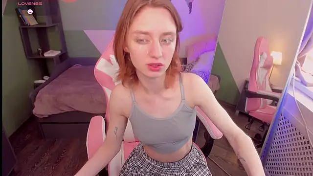 Pretty Victoria online show from 27, 5, 2026