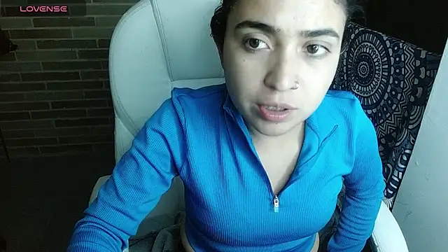 sweet-little online show from 10, 4, 2026