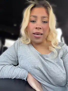 mxmxee online show from 8, 4, 2026