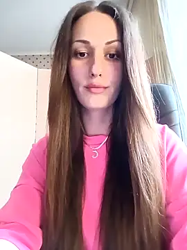 LunaCrystall online show from 21, 4, 2026