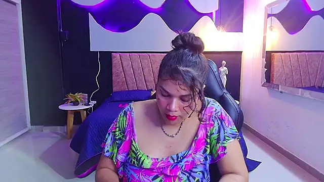 scarlettt  joness online show from 18, 4, 2026