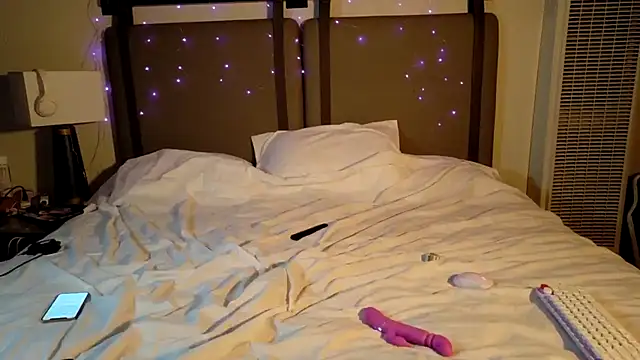 laycieizlaceddd online show from 6, 4, 2026