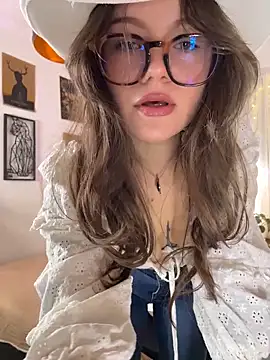 Tallulah Kinky online show from 21, 4, 2026