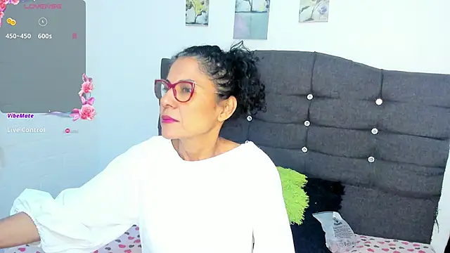 Antonella Rizzo01 online show from 9, 6, 2026