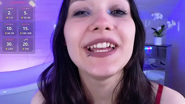 Snapshot of DarcyBlackwood chatting on 10, 6, 2026 DarcyBlackwood online show from 10, 6, 2026