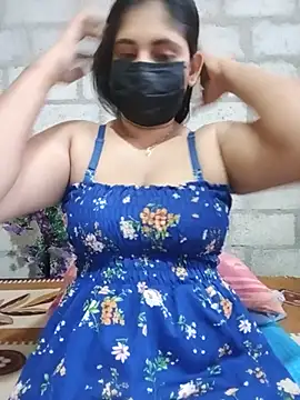Snapshot of SLNISHU chatting on 17, 7, 2026 SLNISHU online show from 17, 7, 2026