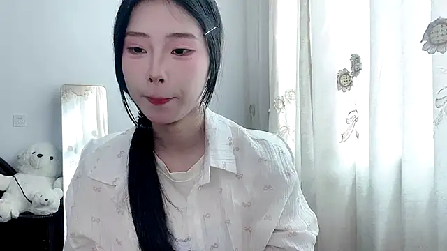 yiyibaby2026 online show from 18, 4, 2026