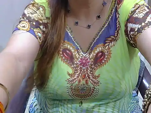 Snapshot of spicy_Zara chatting on 14, 5, 2026 spicy Zara online show from 14, 5, 2026