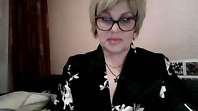 Snapshot of TatkaYang chatting on 26, 5, 2026 TatkaYang online show from 26, 5, 2026