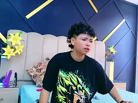 NikiEvanz online show from 19, 4, 2026