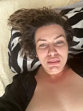 SweetCurvess online show from 9, 5, 2026