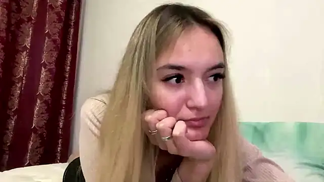 ReathaKiss online show from 23, 4, 2026