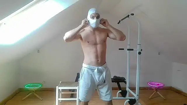NinjaLaser online show from 9, 6, 2026
