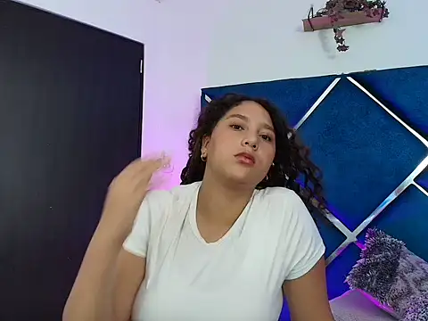 AnaisNuaghty online show from 12, 3, 2026