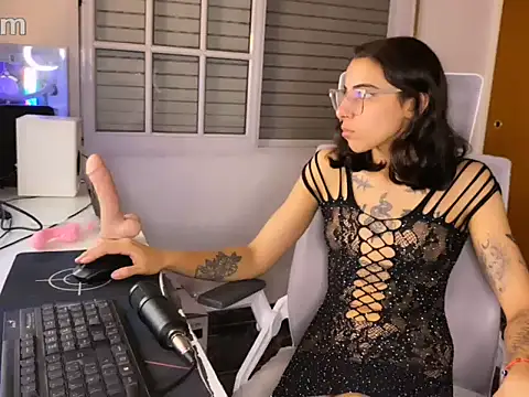 Snapshot of Poison_Ivy_29 chatting on 28, 3, 2026 Poison Ivy 29 online show from 28, 3, 2026