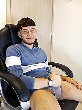 Snapshot of TommyYoung77 chatting on 18, 3, 2026 TommyYoung77 online show from 18, 3, 2026