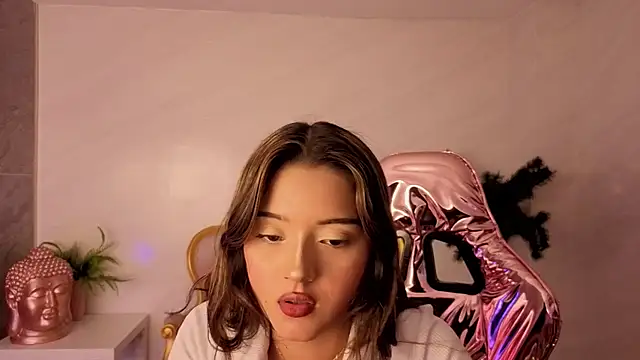 veronicaa s online show from 10, 6, 2026