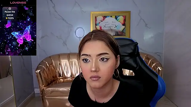 veronicaa s online show from 28, 7, 2026