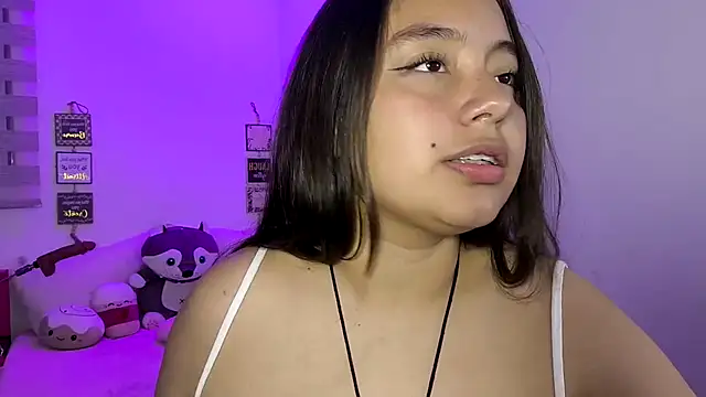 cherry valeria online show from 24, 7, 2026