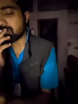 Snapshot of kaamdev111 chatting on 12, 3, 2026 kaamdev111 online show from 12, 3, 2026