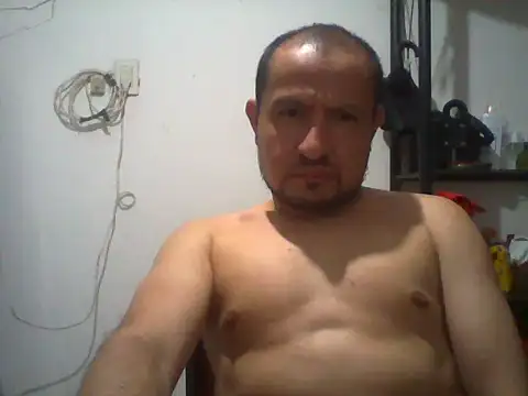 jhdiaz703 online show from 17, 4, 2026