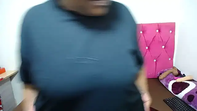 ShavePussyFatAssxx online show from 15, 6, 2026