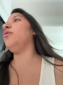 Mila Sunshin online show from 24, 3, 2026