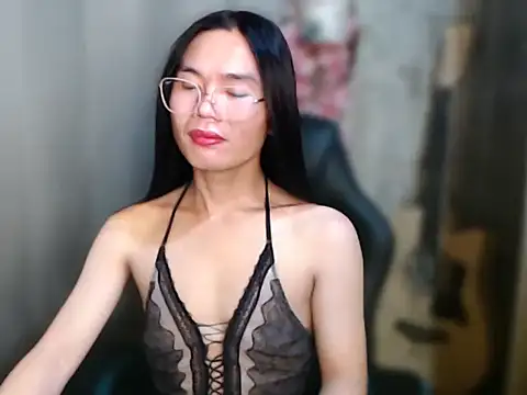 small 13 online show from 12, 7, 2026