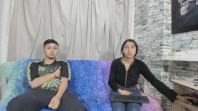 Snapshot of NoahAndBunny chatting on 11, 5, 2026 NoahAndBunny online show from 11, 5, 2026