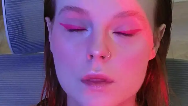 mollybossy online show from 14, 4, 2026