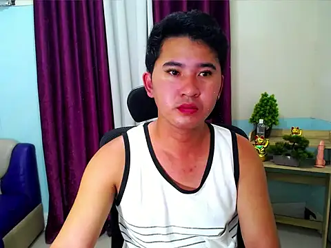 urhotasian online show from 30, 3, 2026