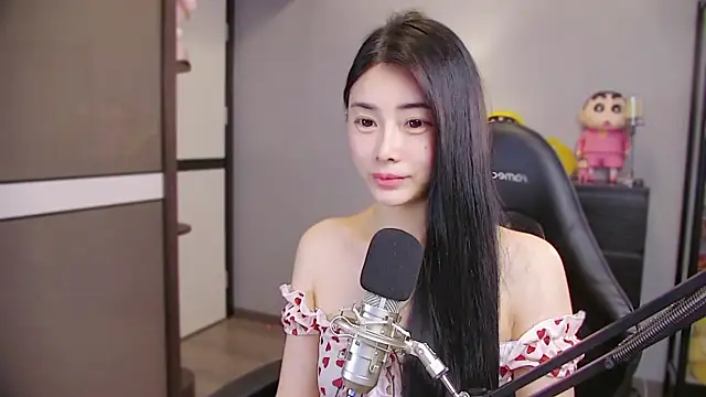 XiaoYuBao- online show from 13, 4, 2026