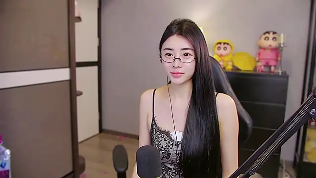 XiaoYuBao- online show from 18, 4, 2026