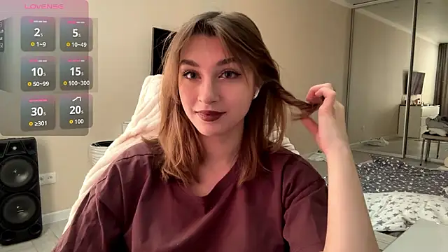 Snapshot of Olivia_132 chatting on 15, 3, 2026 Olivia 132 online show from 15, 3, 2026