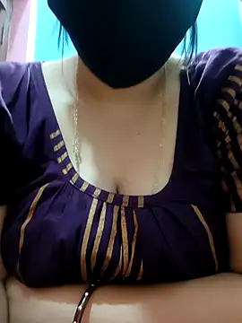 Snapshot of tulidas96778 chatting on 13, 4, 2026 tulidas96778 online show from 13, 4, 2026