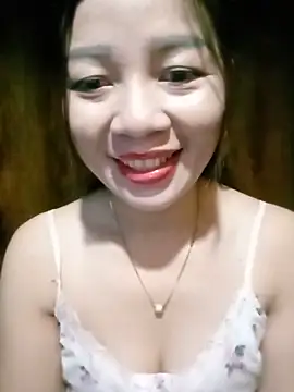 Yiyi102300 online show from 12, 6, 2026